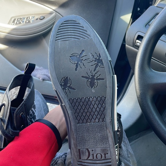 I’m looking forward to selling these high top Dior b23 - Picture 4 of 4